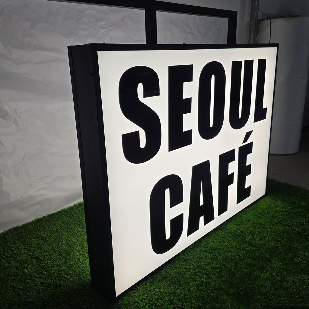 Custom Double-Sided Blade Light Box|Sign Cabinet  |LED Light Boxes|Storefront Signage
