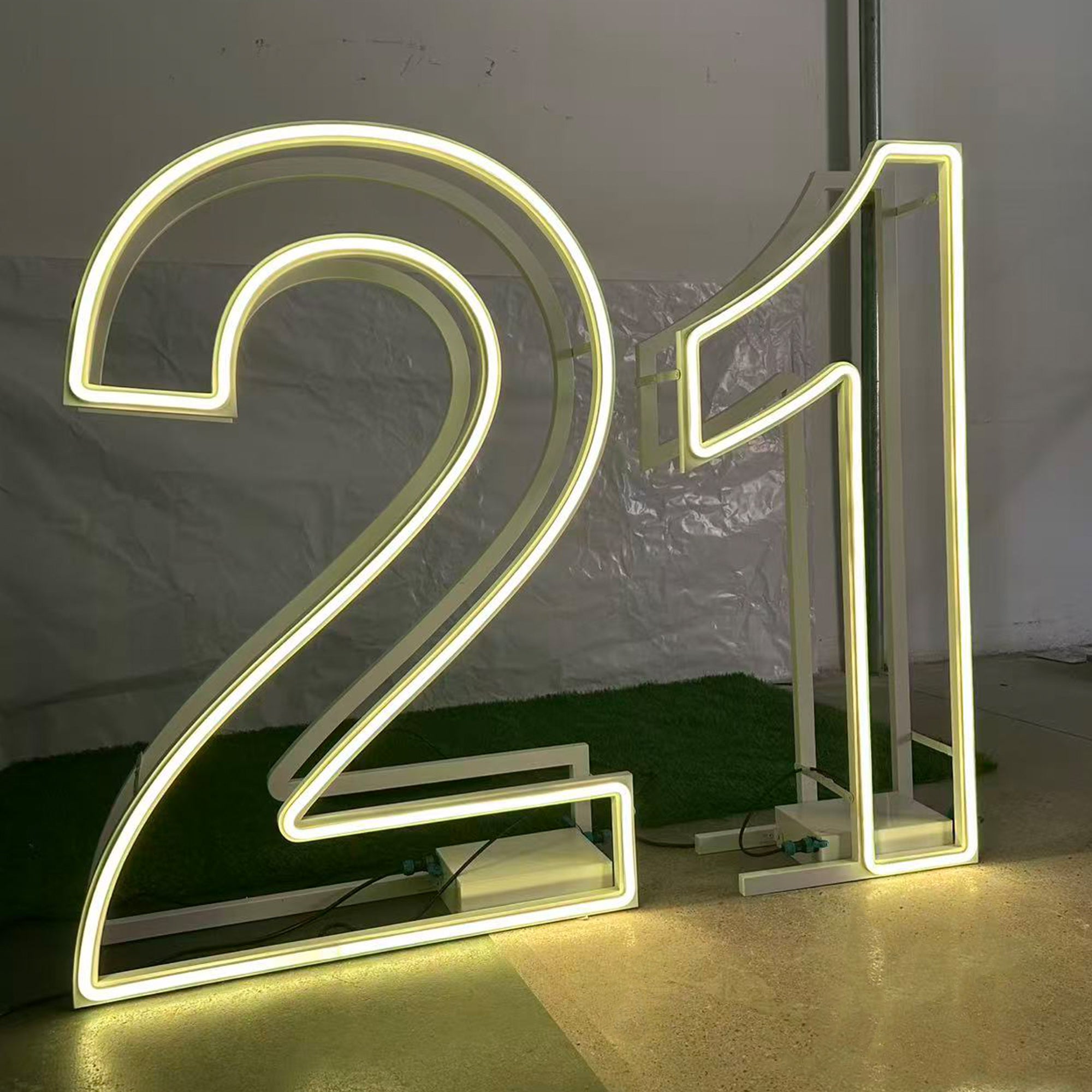 Foldable RGB Neon Marquee Numbers for Birthdays & Events