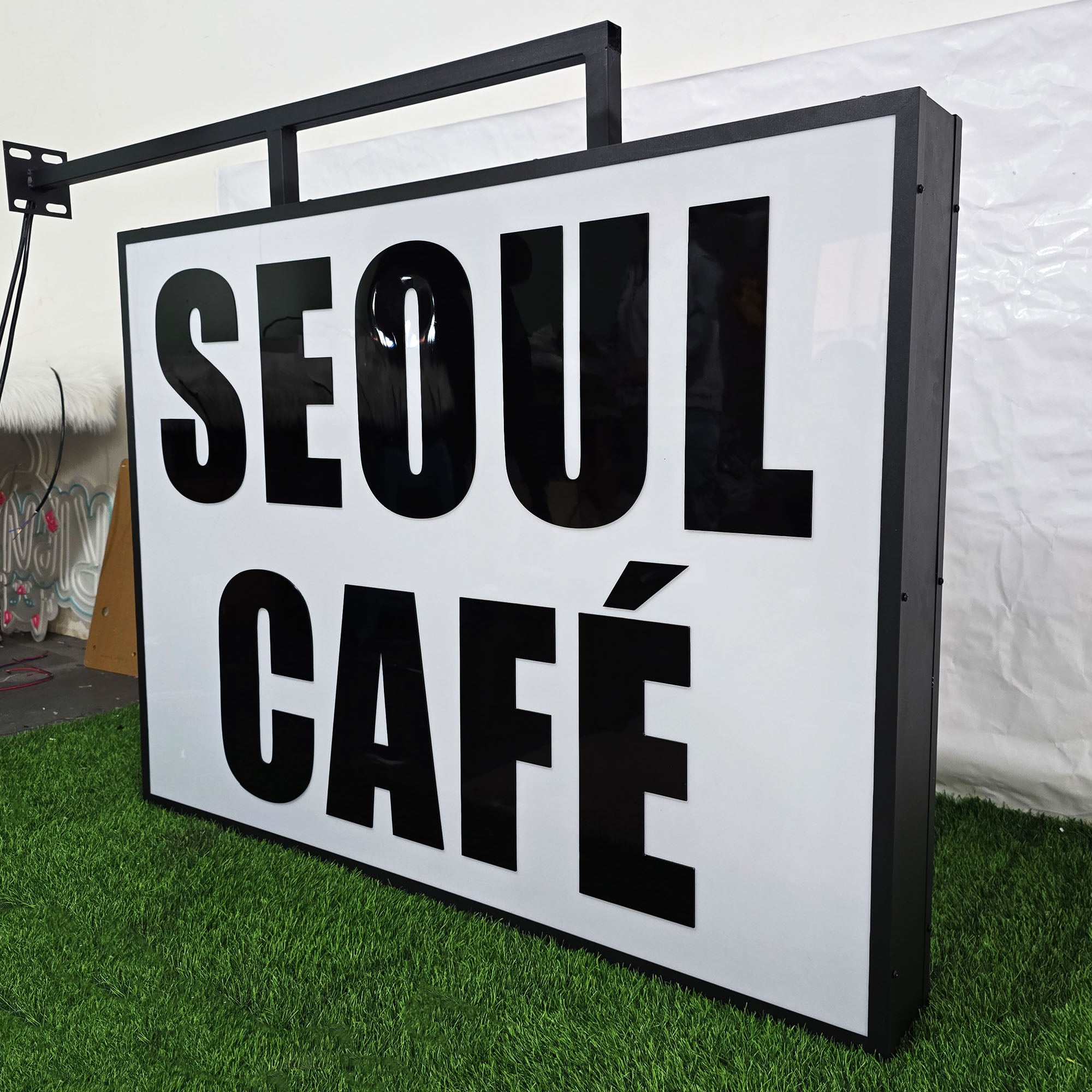 Custom Double-Sided Blade Light Box|Sign Cabinet  |LED Light Boxes|Storefront Signage
