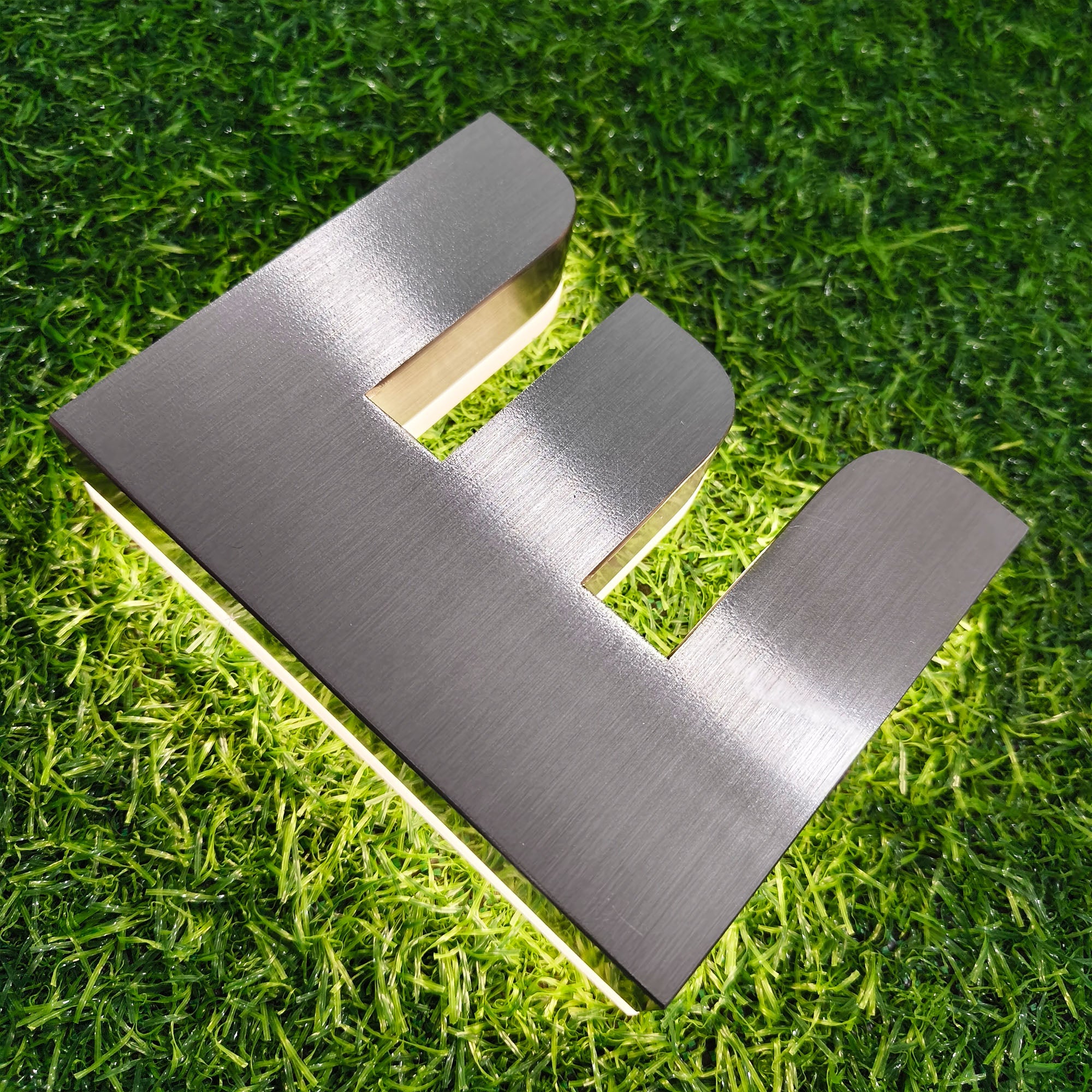 Custom Backlit channnel letters 3D LED Metal Sign  Brushed Sign Premium 3D Business Signage
