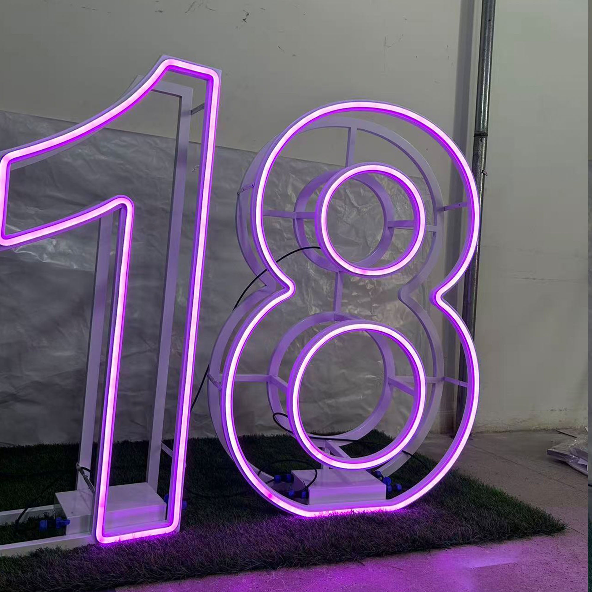 Foldable Metal Neon Marquee Number 18 Portable LED Event Display